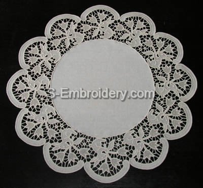 10397 Easter free standing lace doily