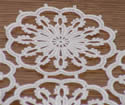 10320 Free standing lace table runner