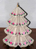 10394 Free standing lace Christmas tree