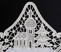 10484 Christmas free standing lace doily
