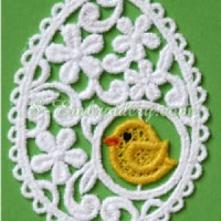 Easter egg free standing lace embroidery