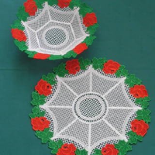 Free standing lace bowl and doily