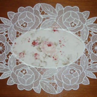 Freestanding lace doily