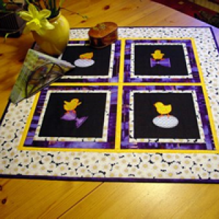 Table topper with Easter chicks embroidery