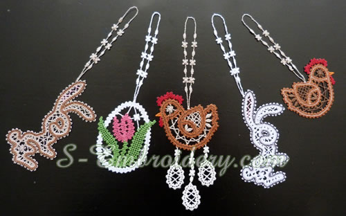 Easter ornaments in battenberg lace with a loop